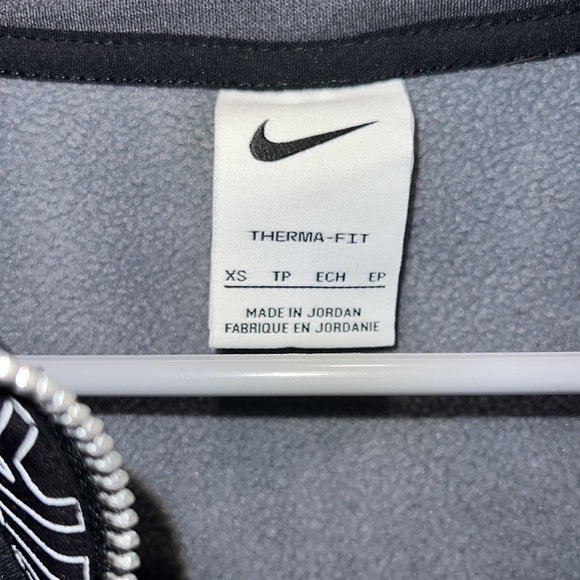 Nike thermoset, half zip sweater - Picture 3 of 4